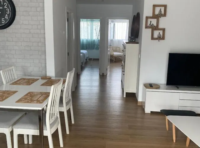 Belva Puerto del Carmen (Lanzarote)