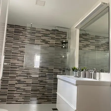 Belva * פוארטו דל כרמן